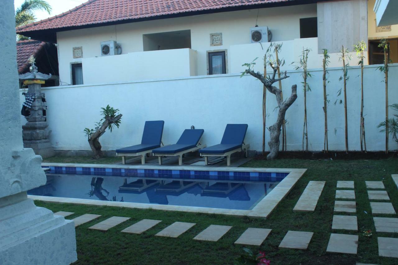 Adore Guesthouse Amed Exterior foto